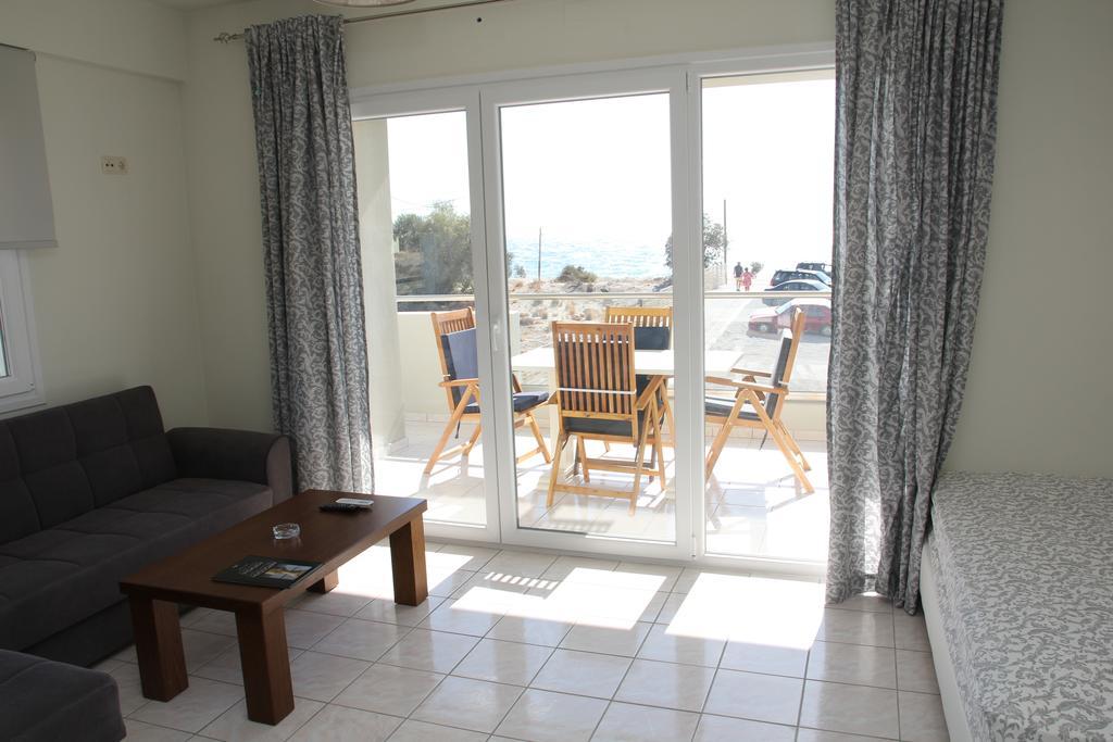 Holiday Luxury Villas Kalamaki  Exterior photo