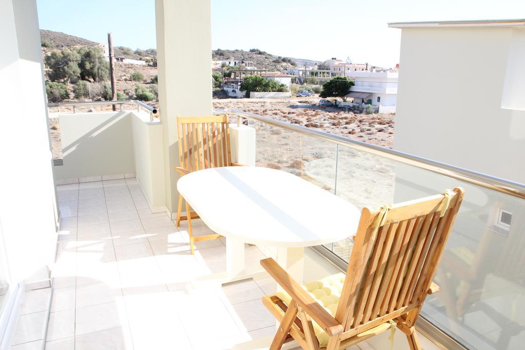 Holiday Luxury Villas Kalamaki  Exterior photo