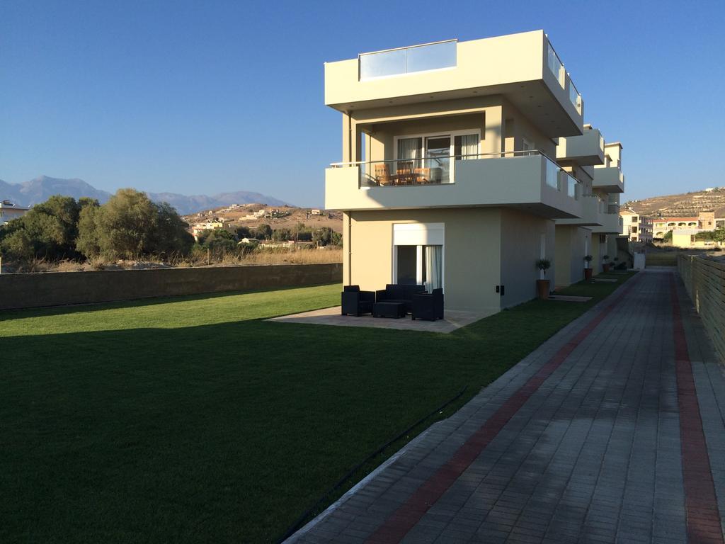 Holiday Luxury Villas Kalamaki  Exterior photo