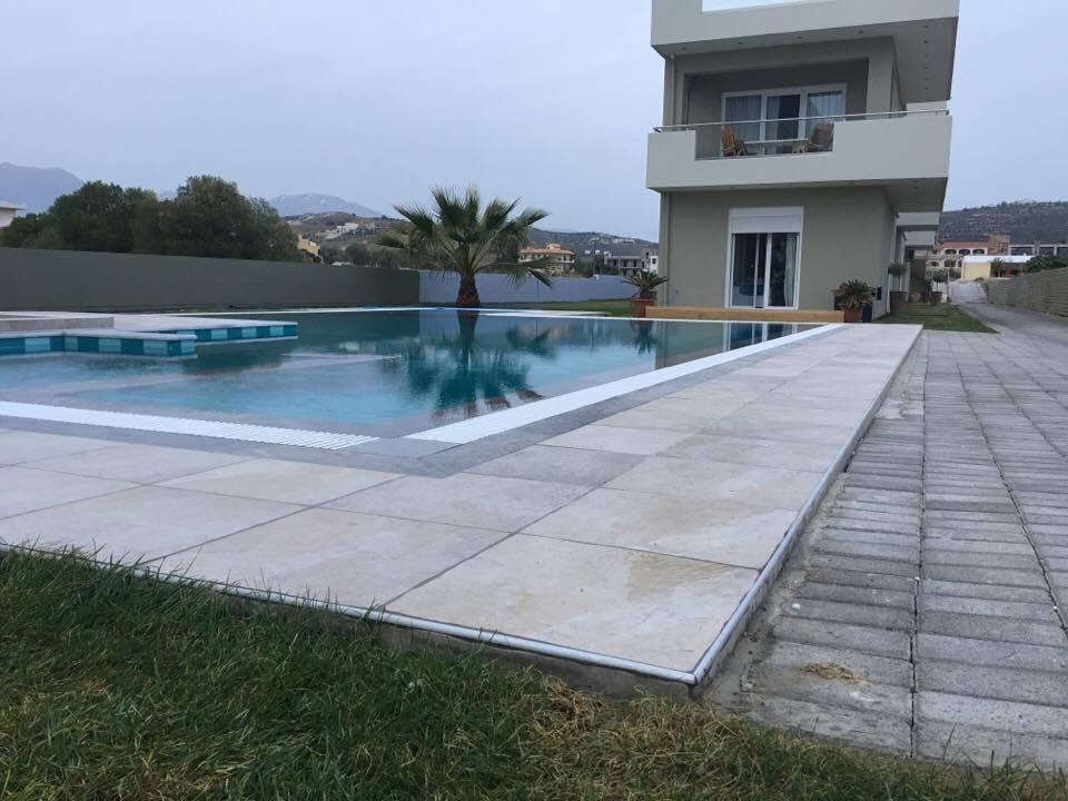 Holiday Luxury Villas Kalamaki  Exterior photo